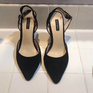 Shoemint black slingback pump
